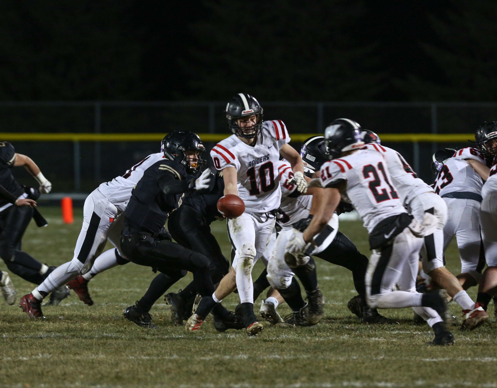 Clear Lake vs Williamsburg football 11-08-2019 (9).jpg